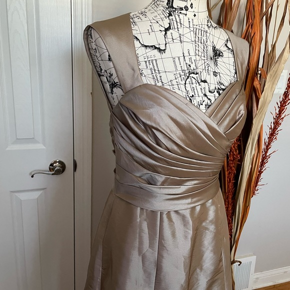 Taffeta Cutout Keyhole Mocha Puffy Pleated Draped Coquette Flare Evening Formal - Picture 2 of 7